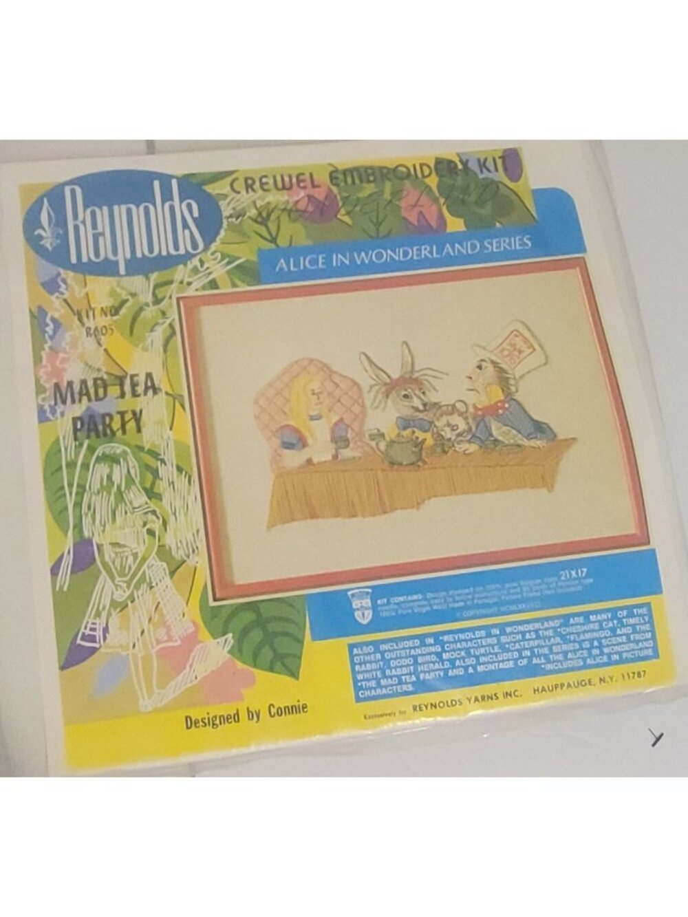 Reynolds Alice In Wonderland Crewel Embroidery Kit Mad Tea Party 21x17 Vintage